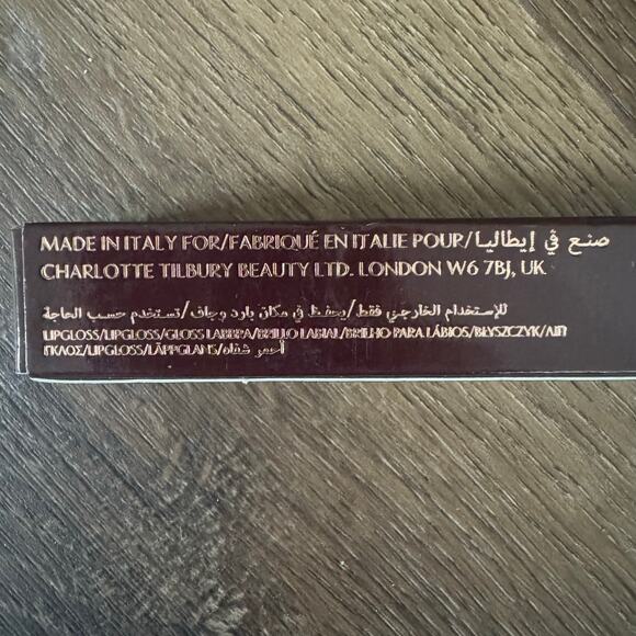 Charlotte Tilbury Latex Love Long-Lasting Lip Gloss in Belle Du Soir - Picture 4 of 6